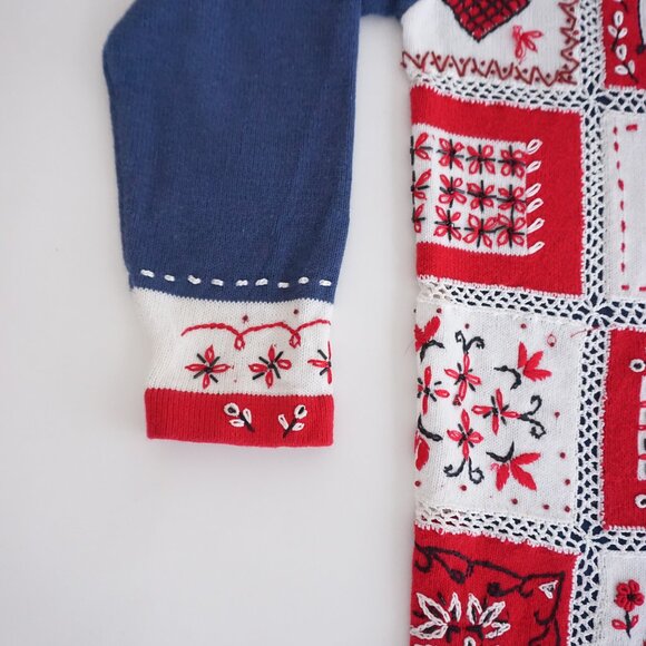 Vintage Storybook Knits Red White Blue Patchwork Embroidered Grandma Cardigan L - Picture 8 of 9